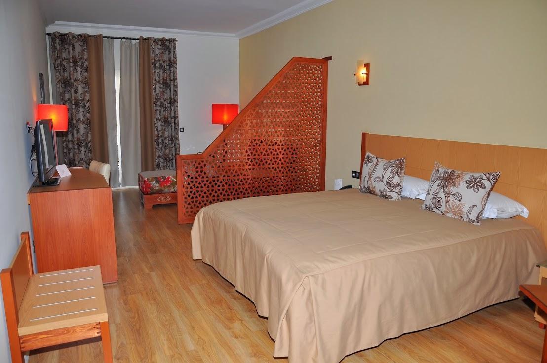 Across Hotels & Spa Fez Buitenkant foto